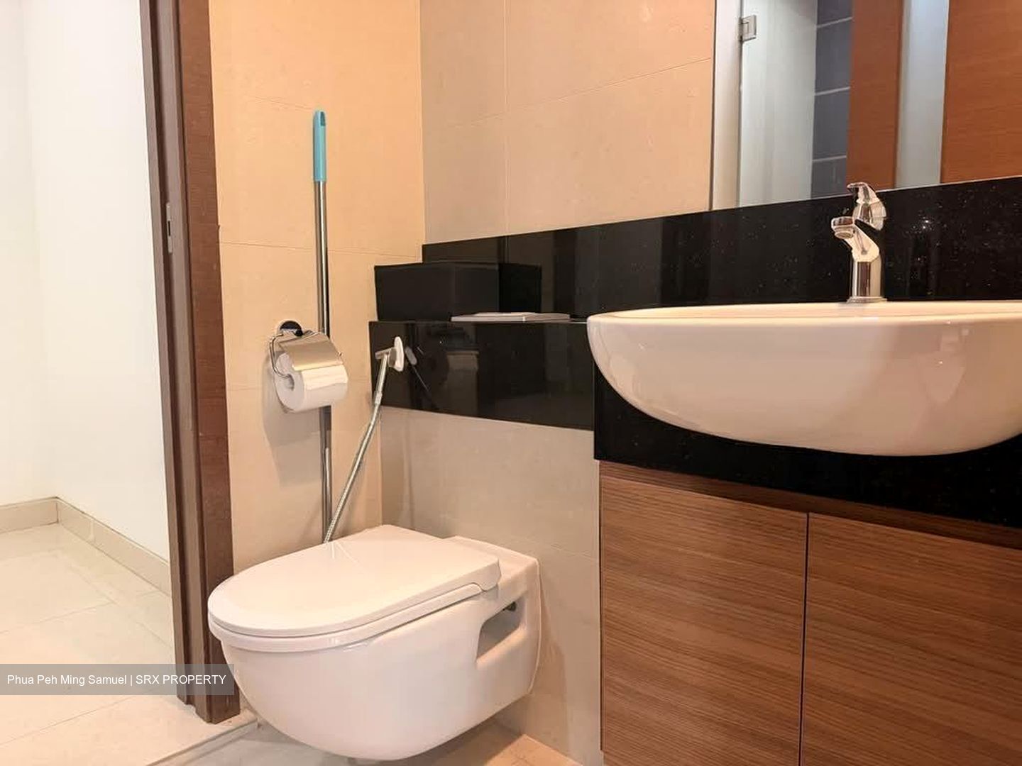 Centra Loft (D14), Apartment #602945691